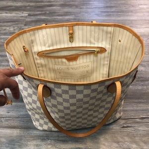 Authentic Louis Vuitton Damier Azur Neverfull MM